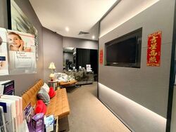SQUARE 2 (D11), Retail #561642501